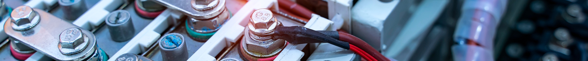 静岡県沼津市、富士市、富士宮市、御殿場市、三島市周辺のバッテリー交換専門店のリビルドバッテリー交換・新品バッテリー交換についてご紹介します。